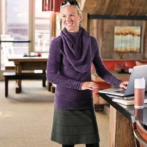 ATHLETA Strata Skirt Knee Length A-line Stretch